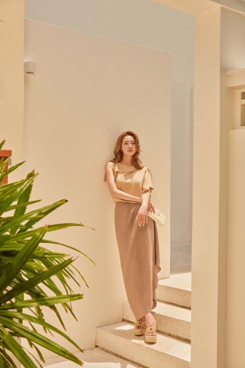 Sixdo Beige Linen Blouse
